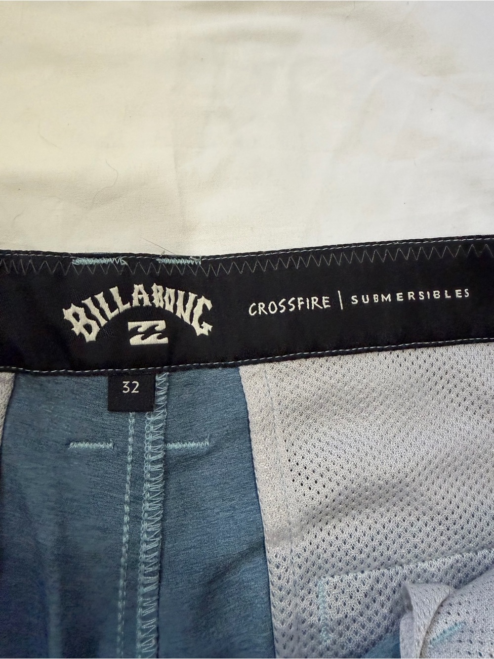 Billabong Crossfire Submersible Hybrid Quick Dry Zip Shorts Men 32 Blue Stripes - Picture 4 of 7